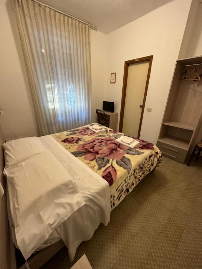 Hotel Aurora La Spezia Exterior foto